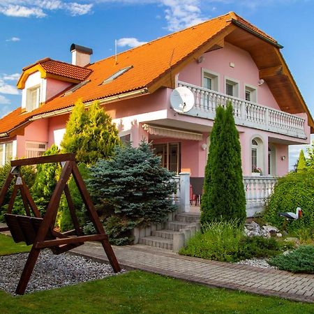 Villa Wow Liptov Holiday House Liptovský Mikuláš Exterior foto